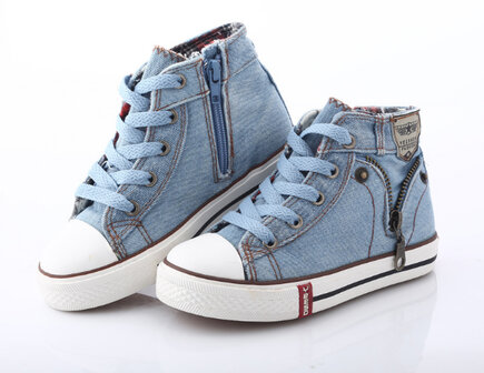 Sneaker Jeans &ndash; lichtblauw 